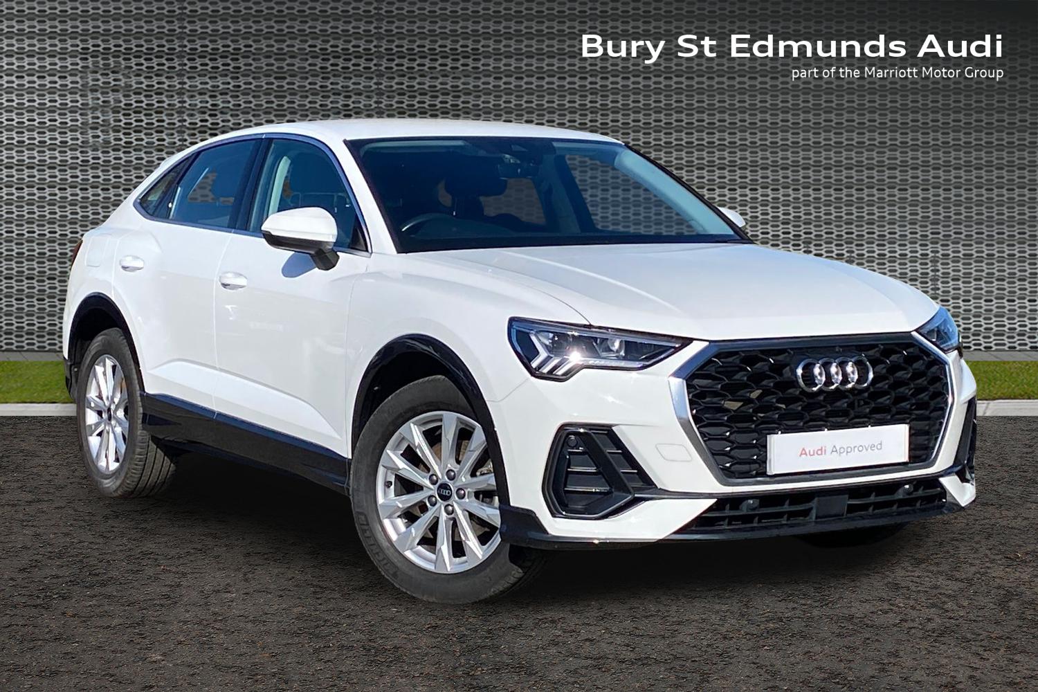 Main listing image - Audi Q3