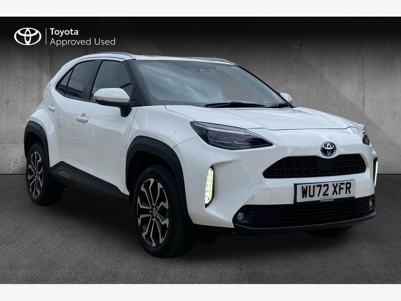 Main listing image - Toyota Yaris Cross