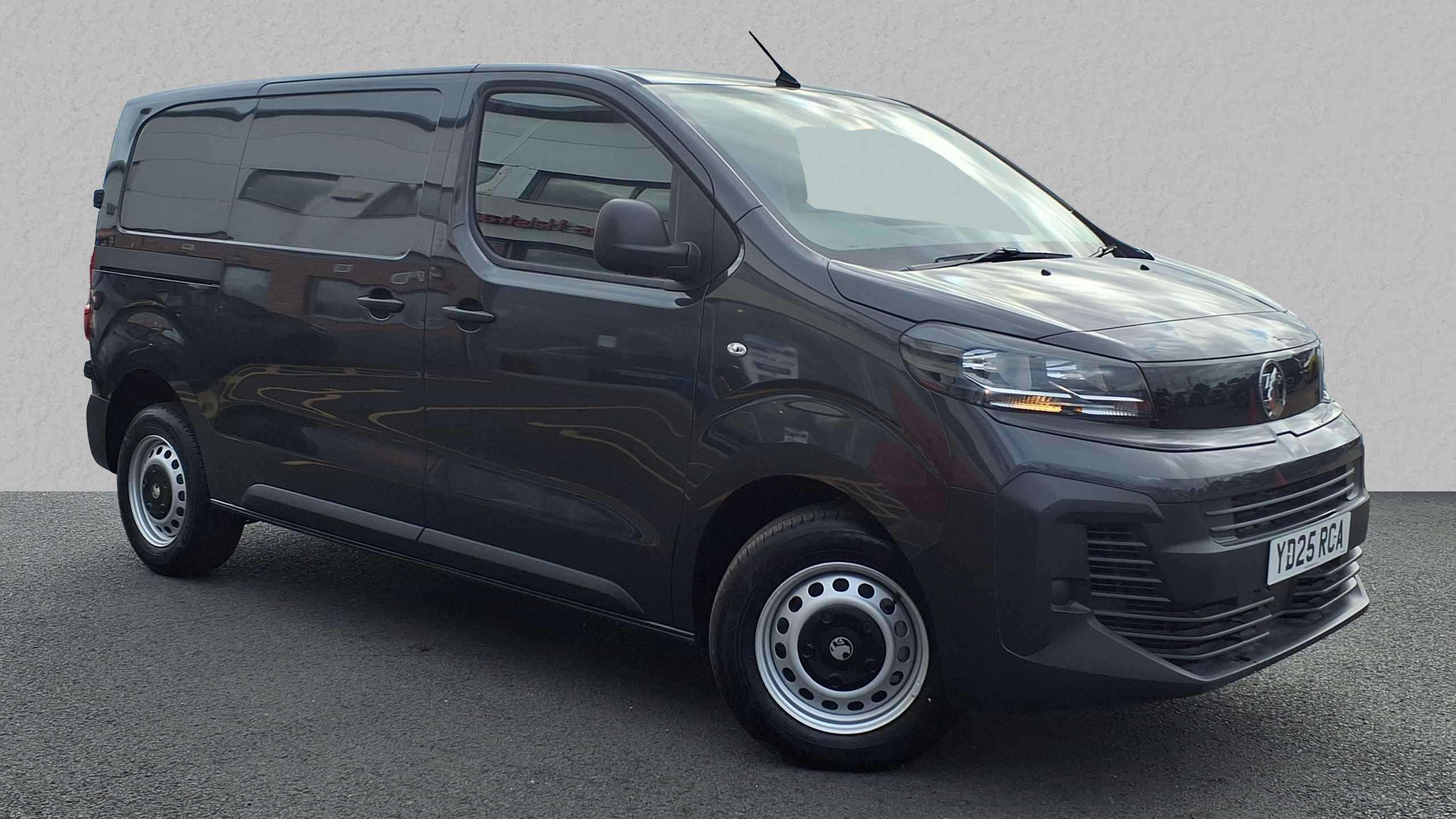 Main listing image - Vauxhall Vivaro