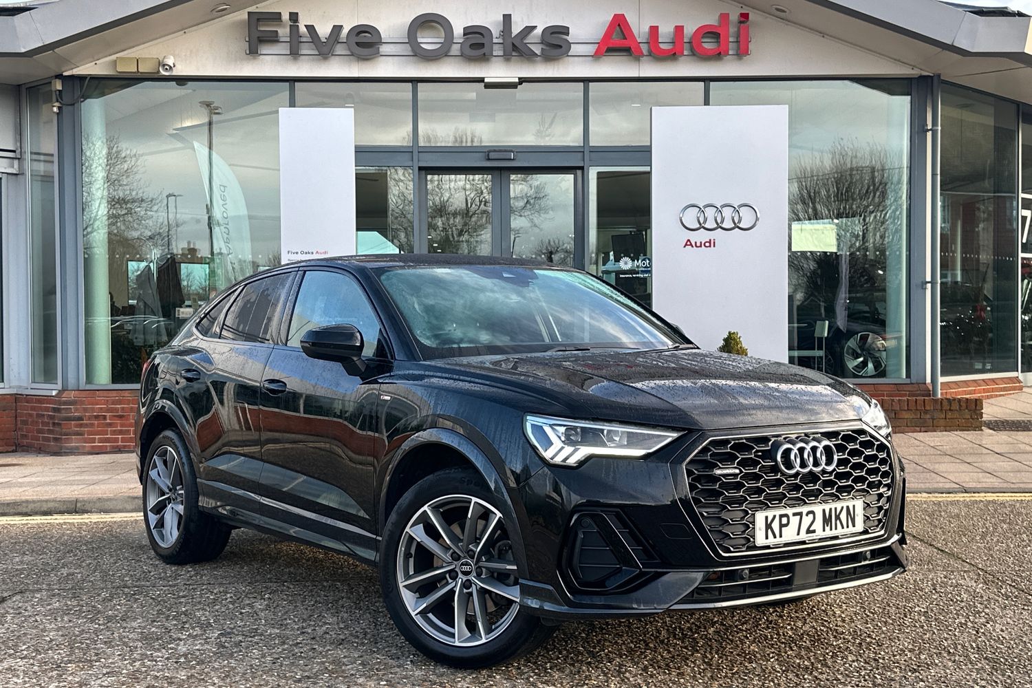 Main listing image - Audi Q3