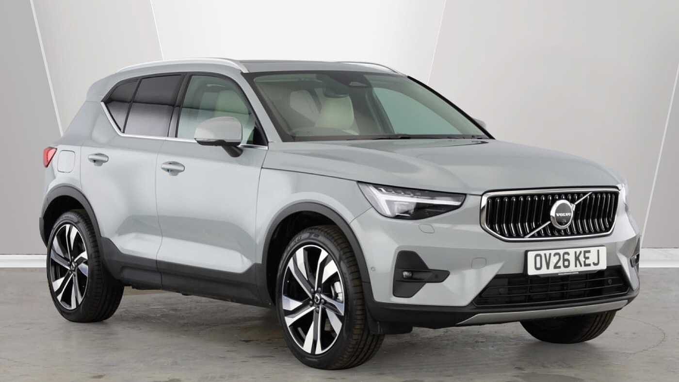 Main listing image - Volvo XC40