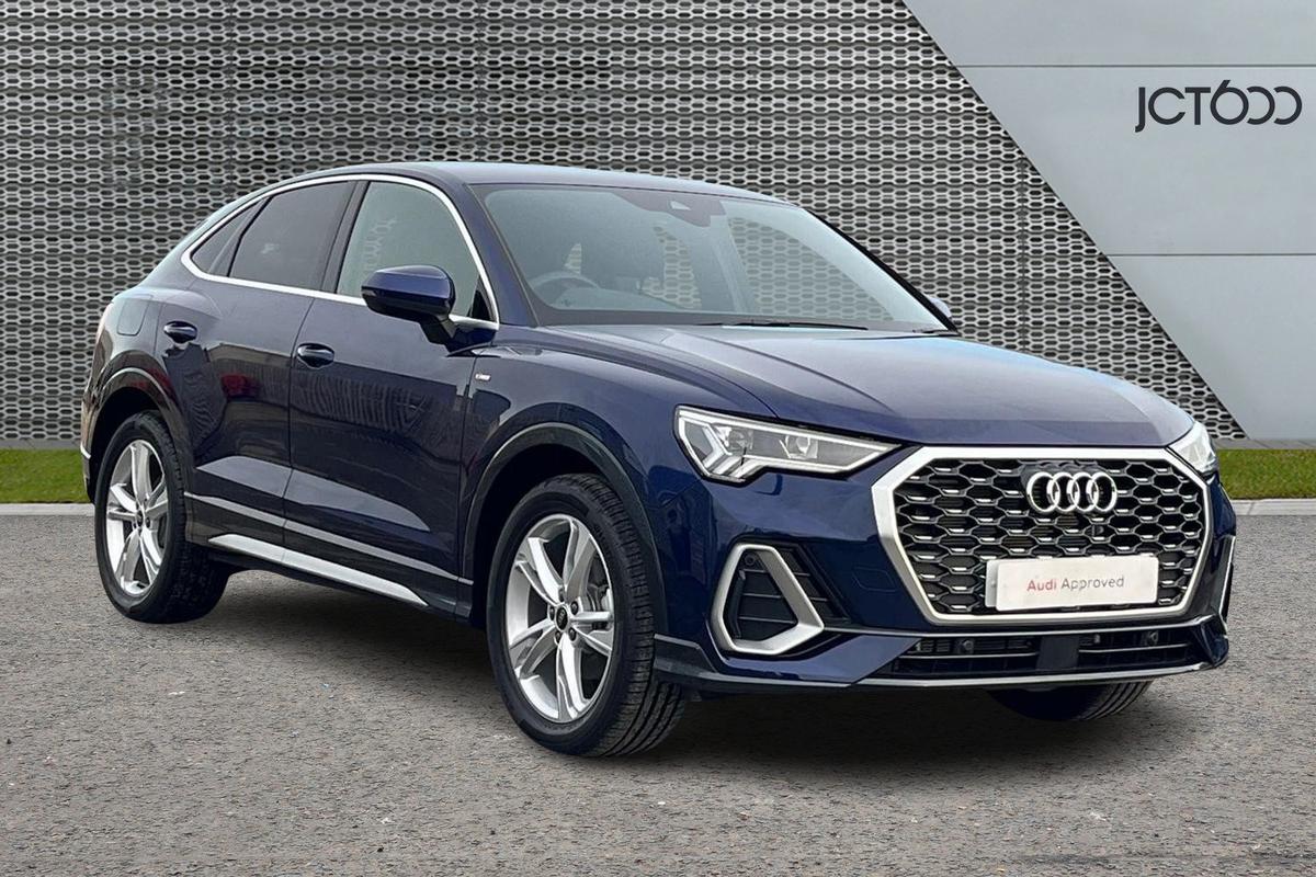 Main listing image - Audi Q3