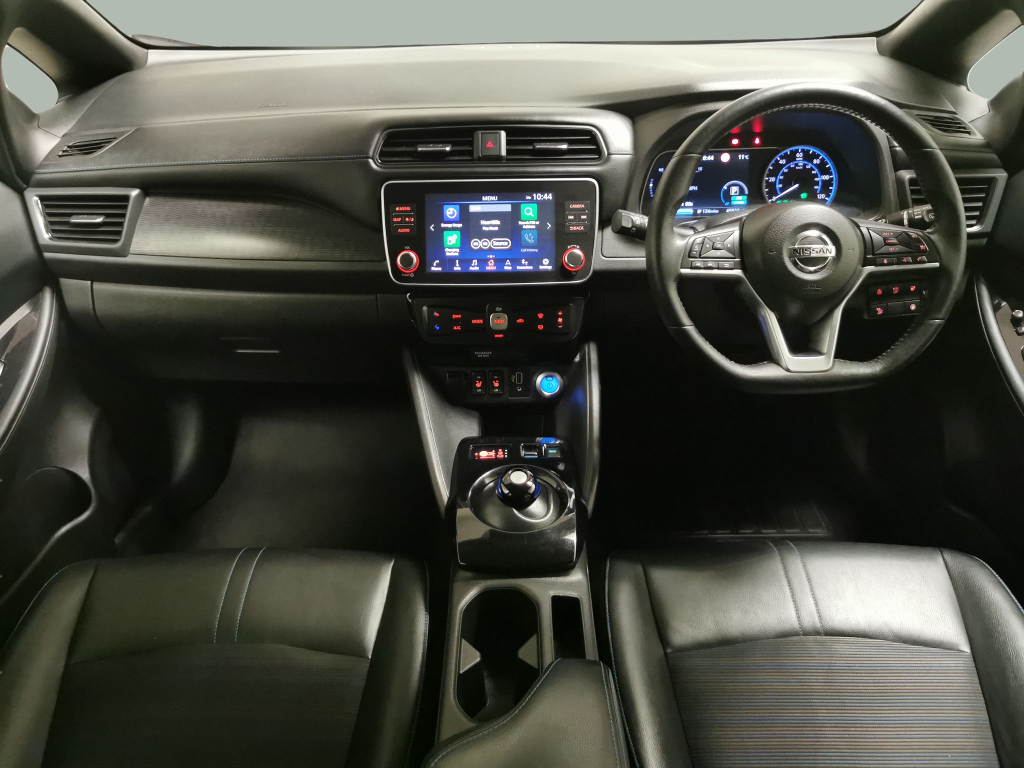 Main listing image - Nissan Leaf