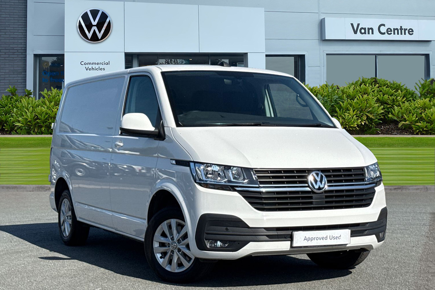 Main listing image - Volkswagen Transporter