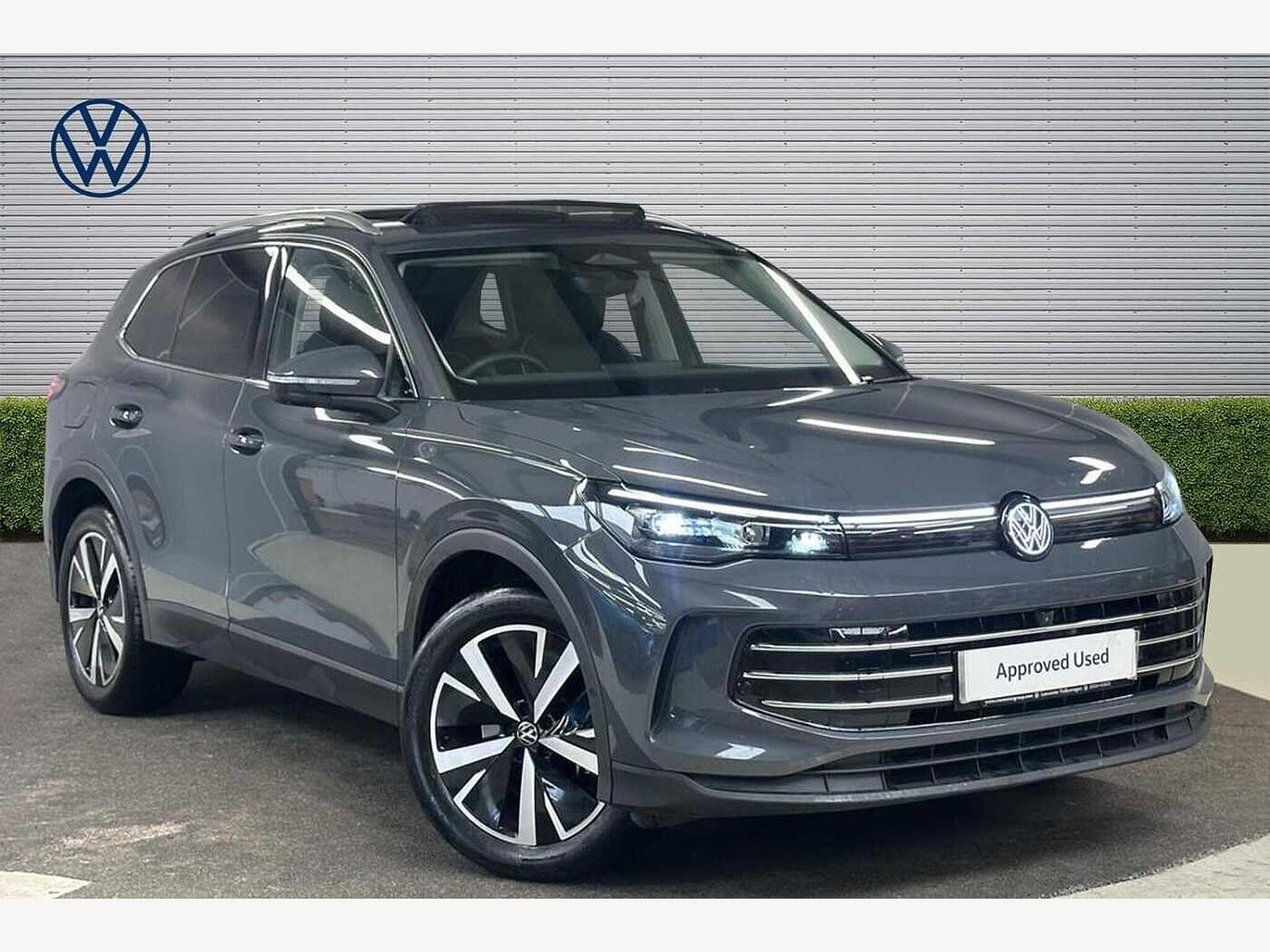 Main listing image - Volkswagen Tiguan
