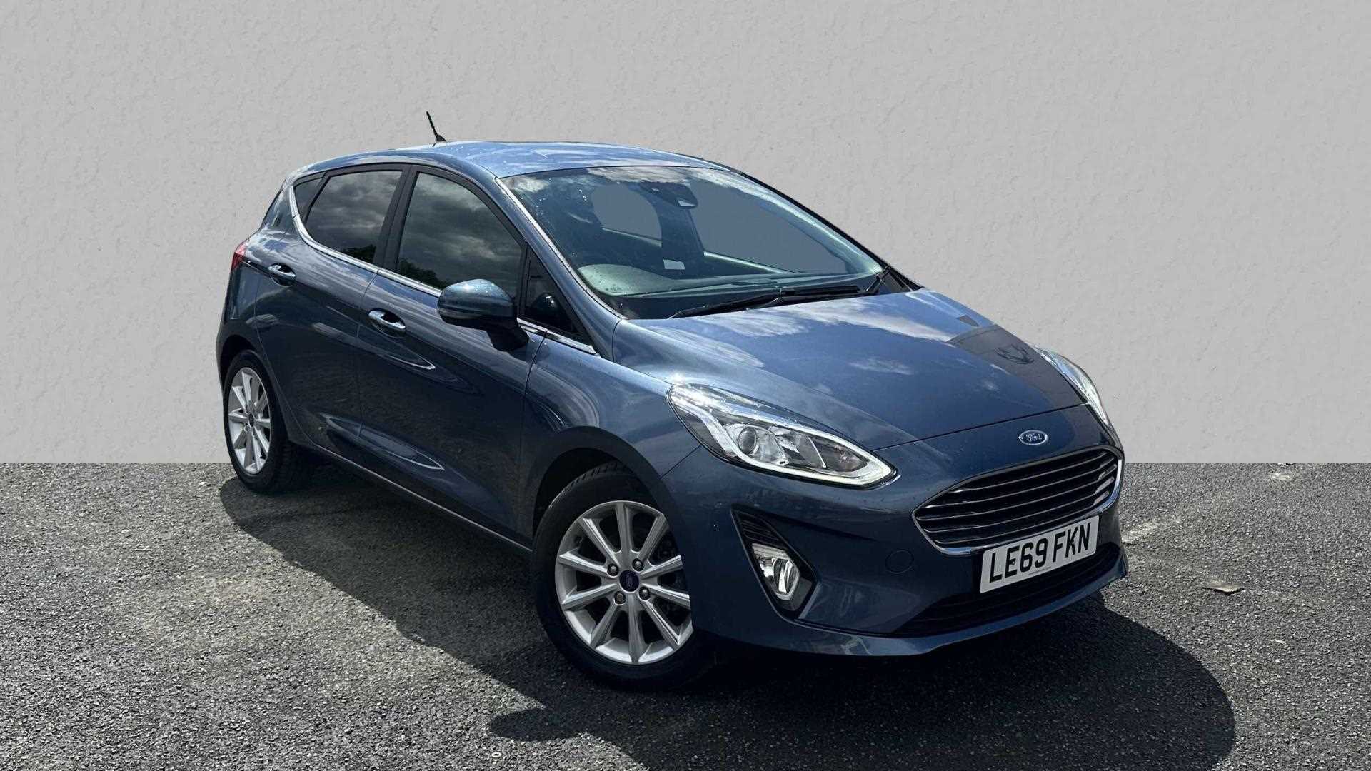Main listing image - Ford Fiesta