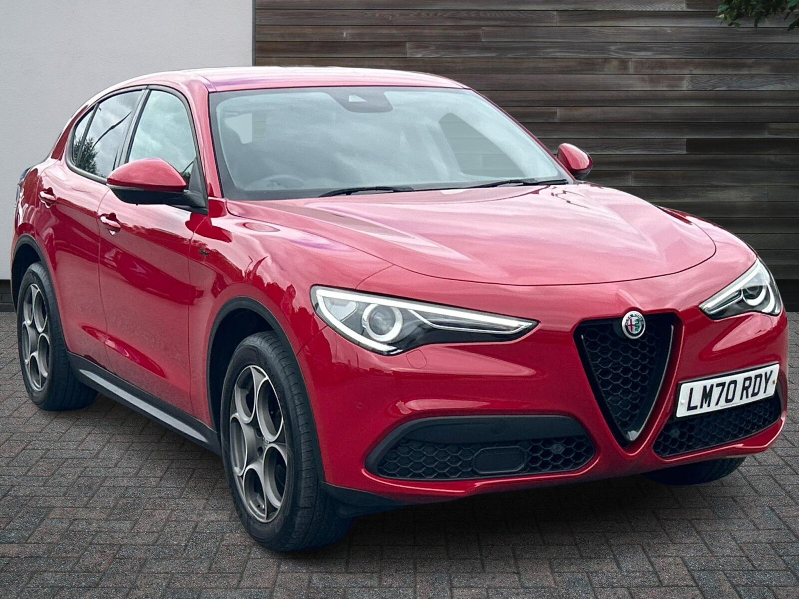 Main listing image - Alfa Romeo Stelvio