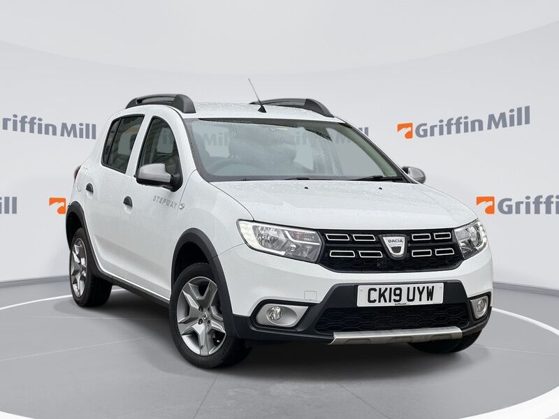 Main listing image - Dacia Sandero Stepway