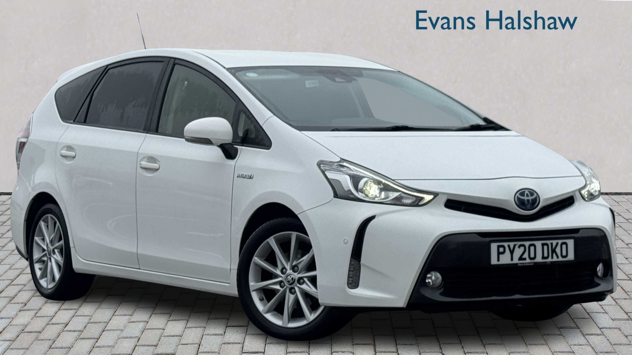 Main listing image - Toyota Prius+