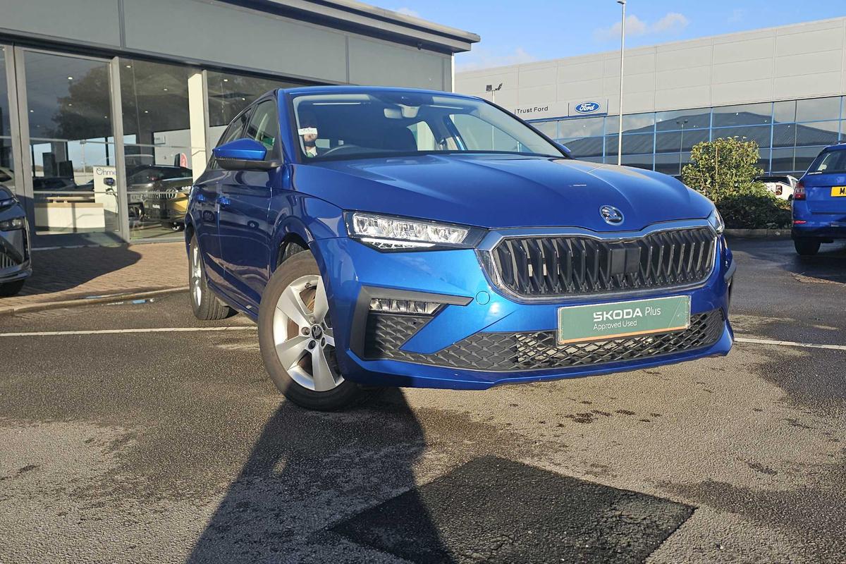 Main listing image - Skoda Scala