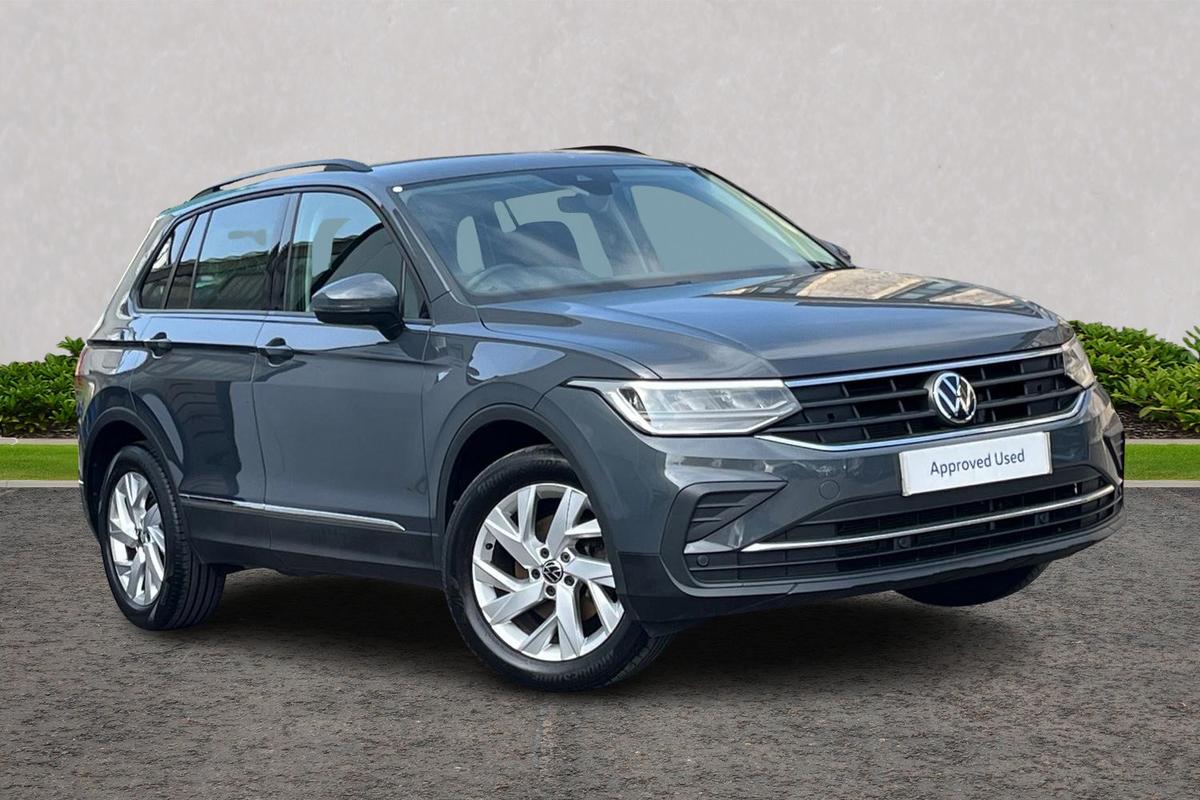 Main listing image - Volkswagen Tiguan