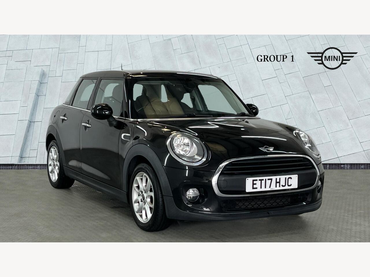Main listing image - MINI Hatchback 5dr