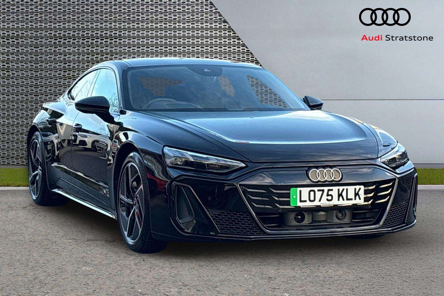 Main listing image - Audi A6 Avant