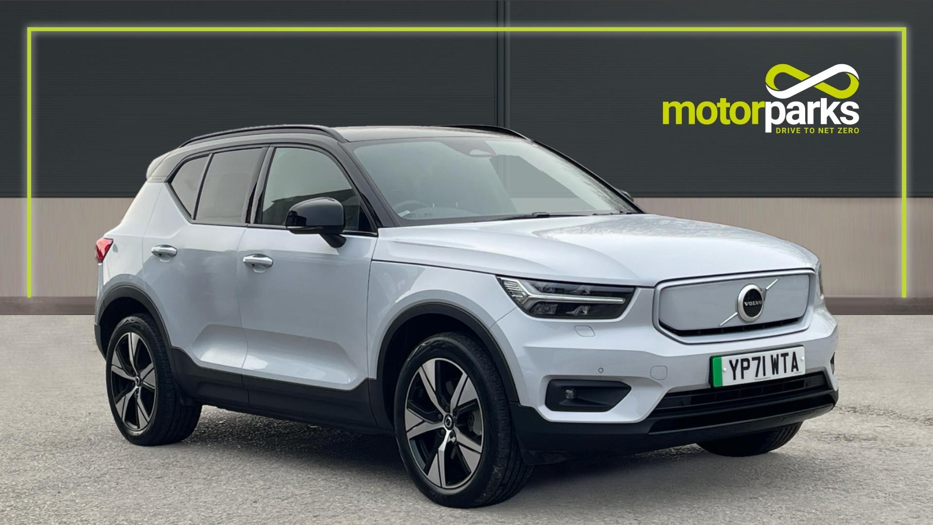 Main listing image - Volvo XC40 Recharge