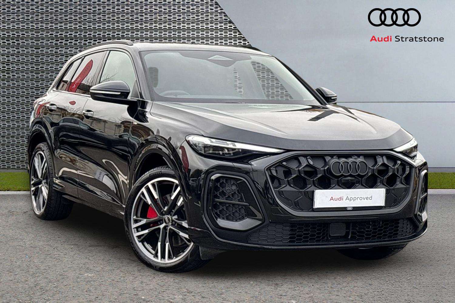 Main listing image - Audi Q5