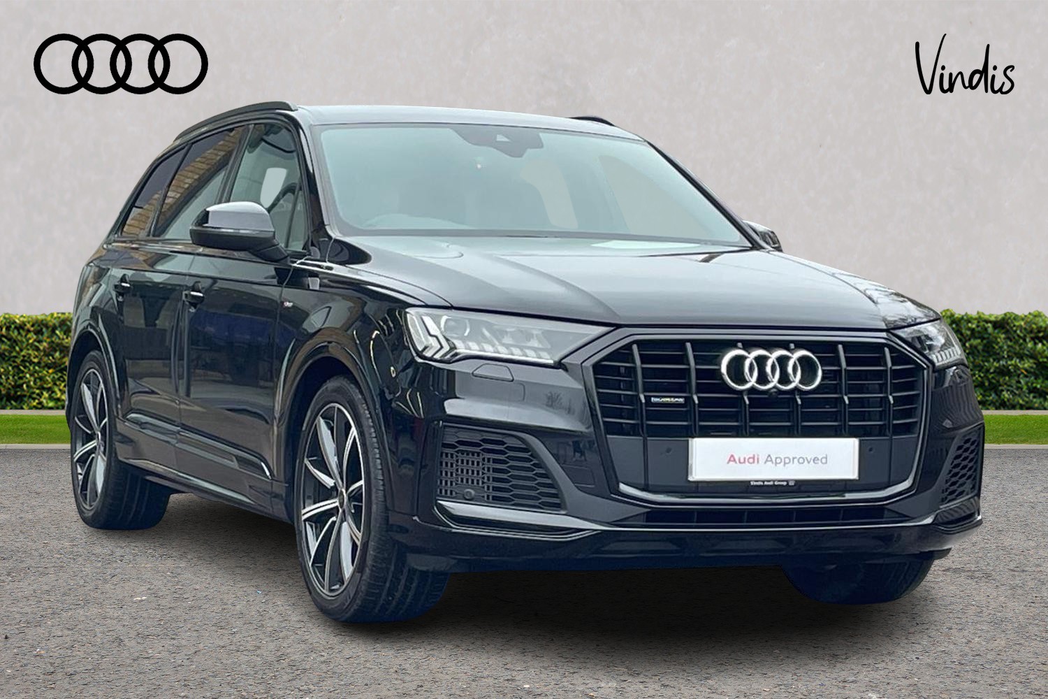 Main listing image - Audi Q7