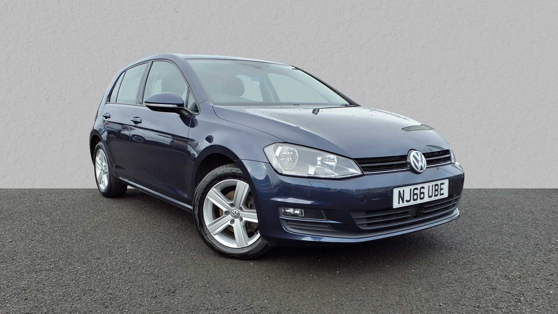 Main listing image - Volkswagen Golf