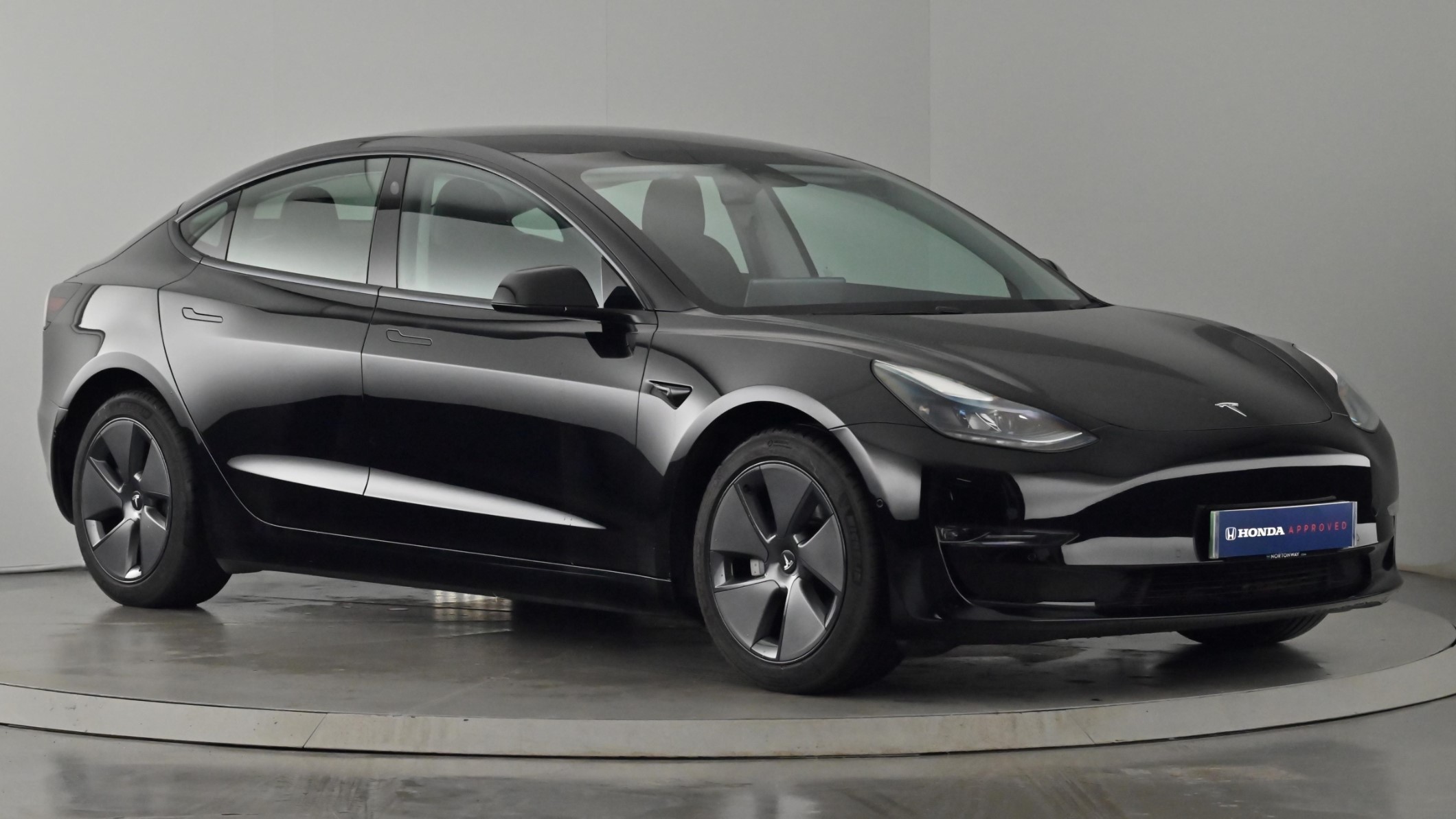 Main listing image - Tesla Model 3