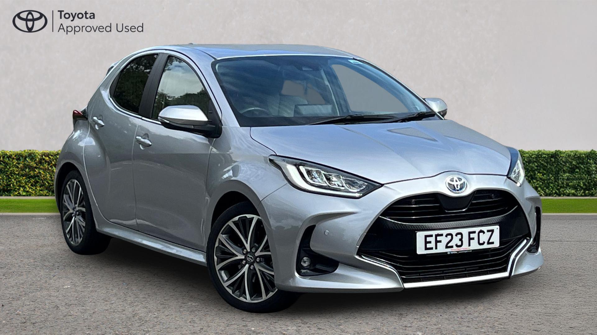 Main listing image - Toyota Yaris