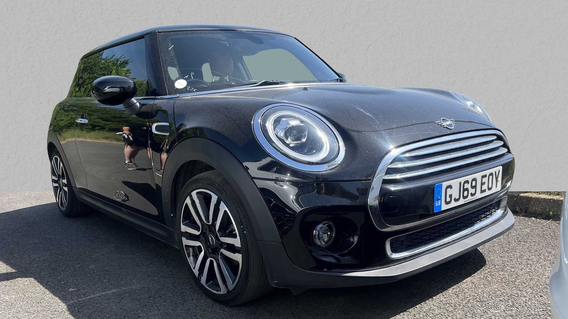 Main listing image - MINI Hatchback