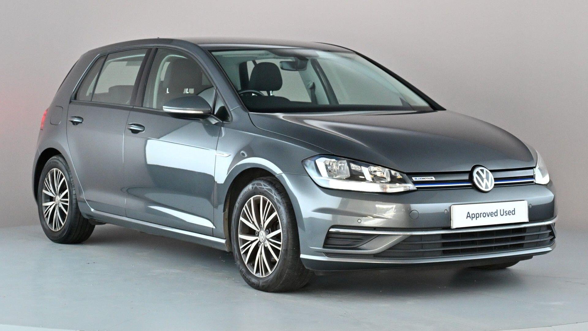 Main listing image - Volkswagen Golf