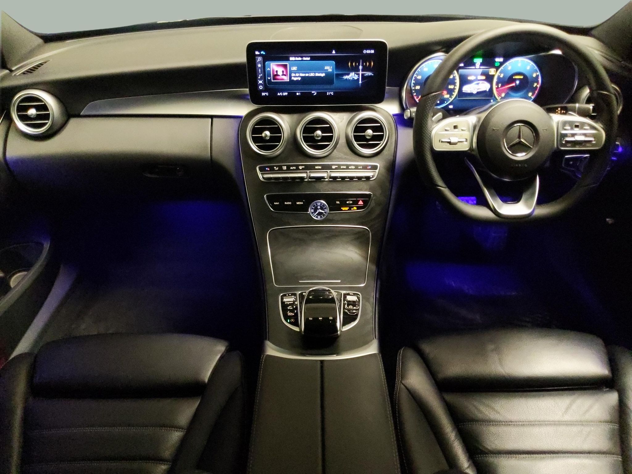 Main listing image - Mercedes-Benz C-Class