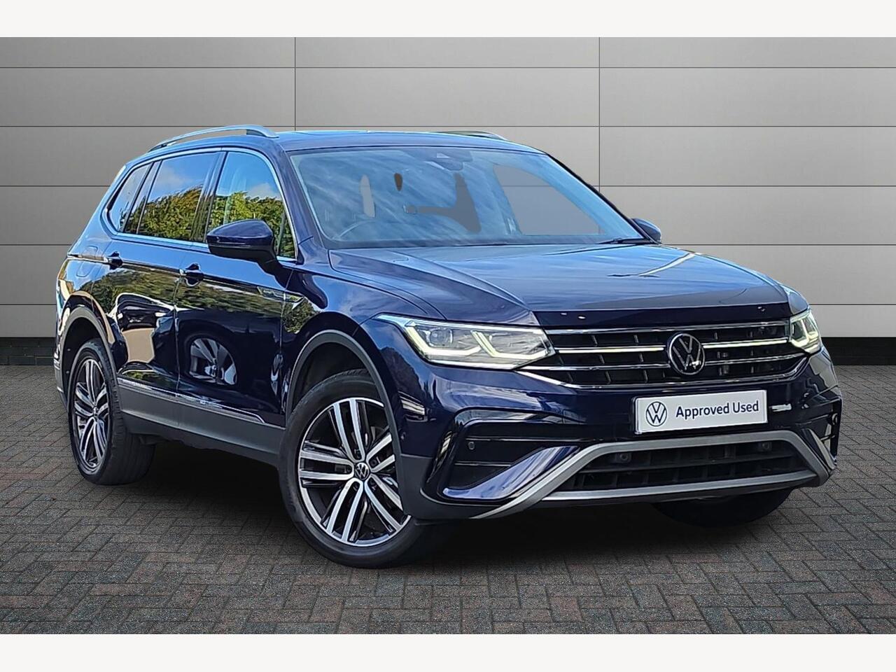 Main listing image - Volkswagen Tiguan Allspace