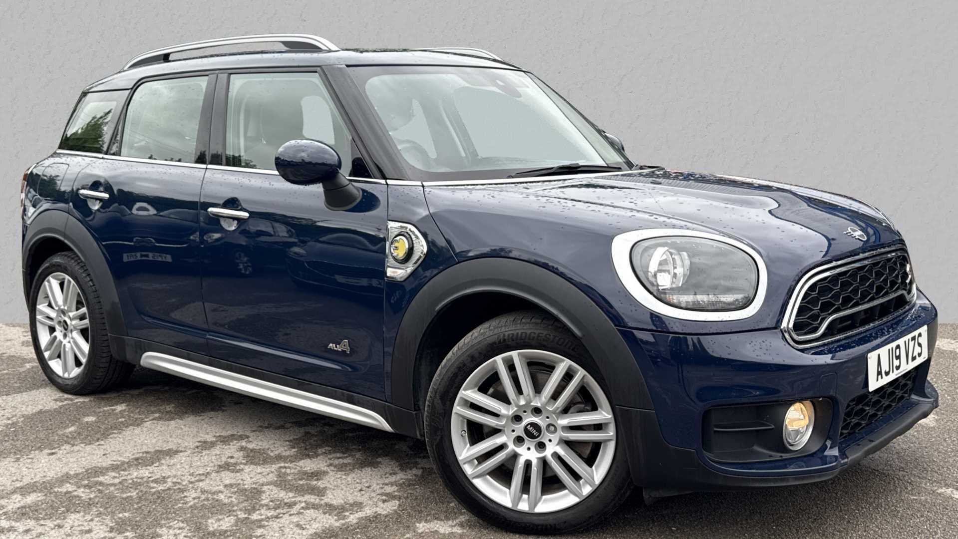 Main listing image - MINI Countryman