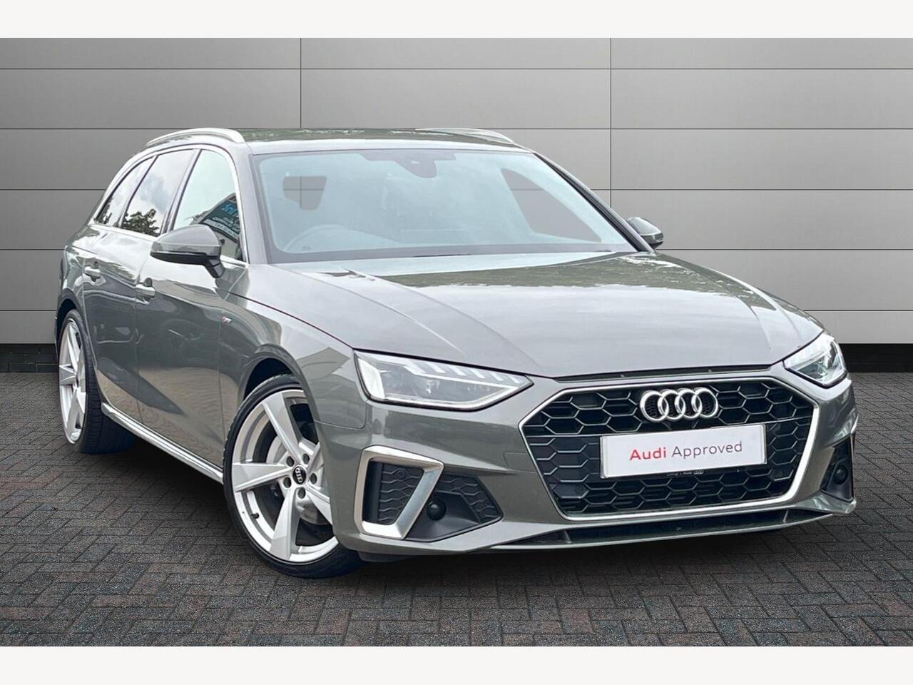 Main listing image - Audi A4