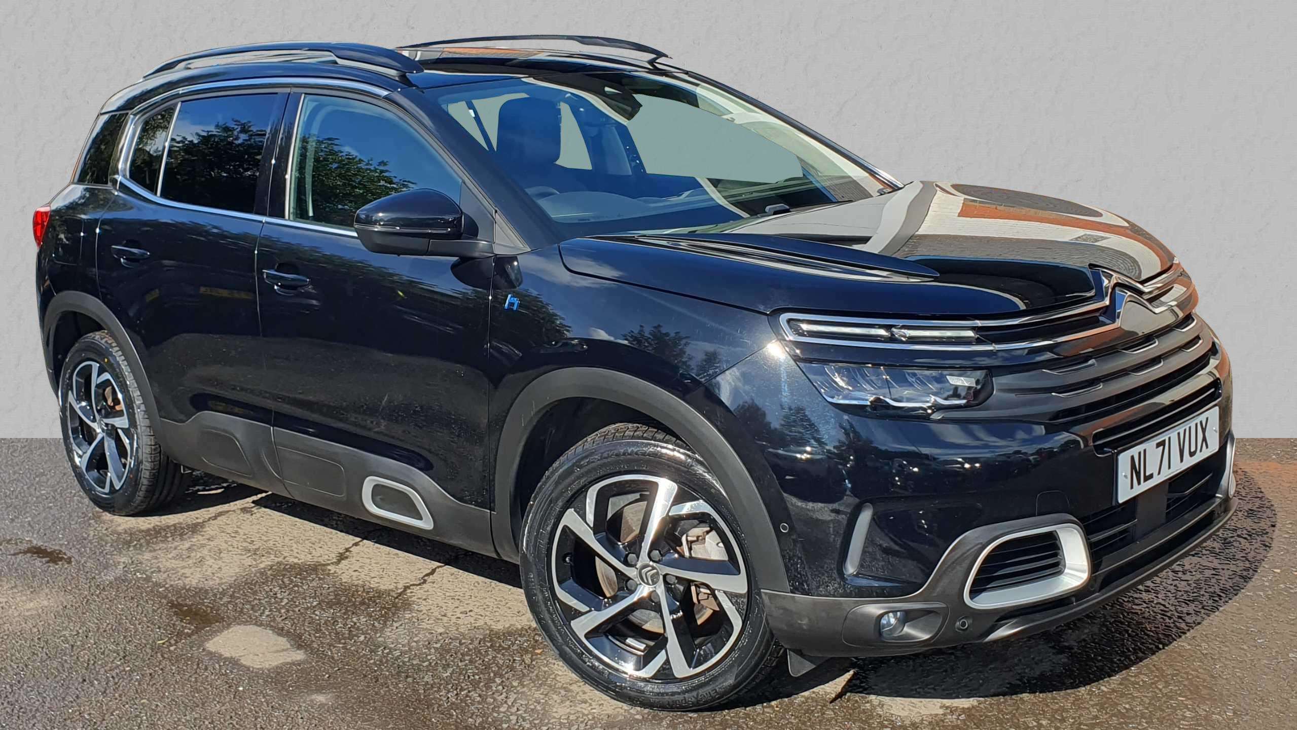 Main listing image - Citroen C5 Aircross