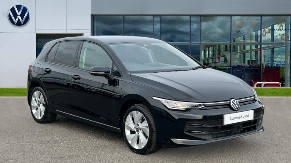 Main listing image - Volkswagen Golf