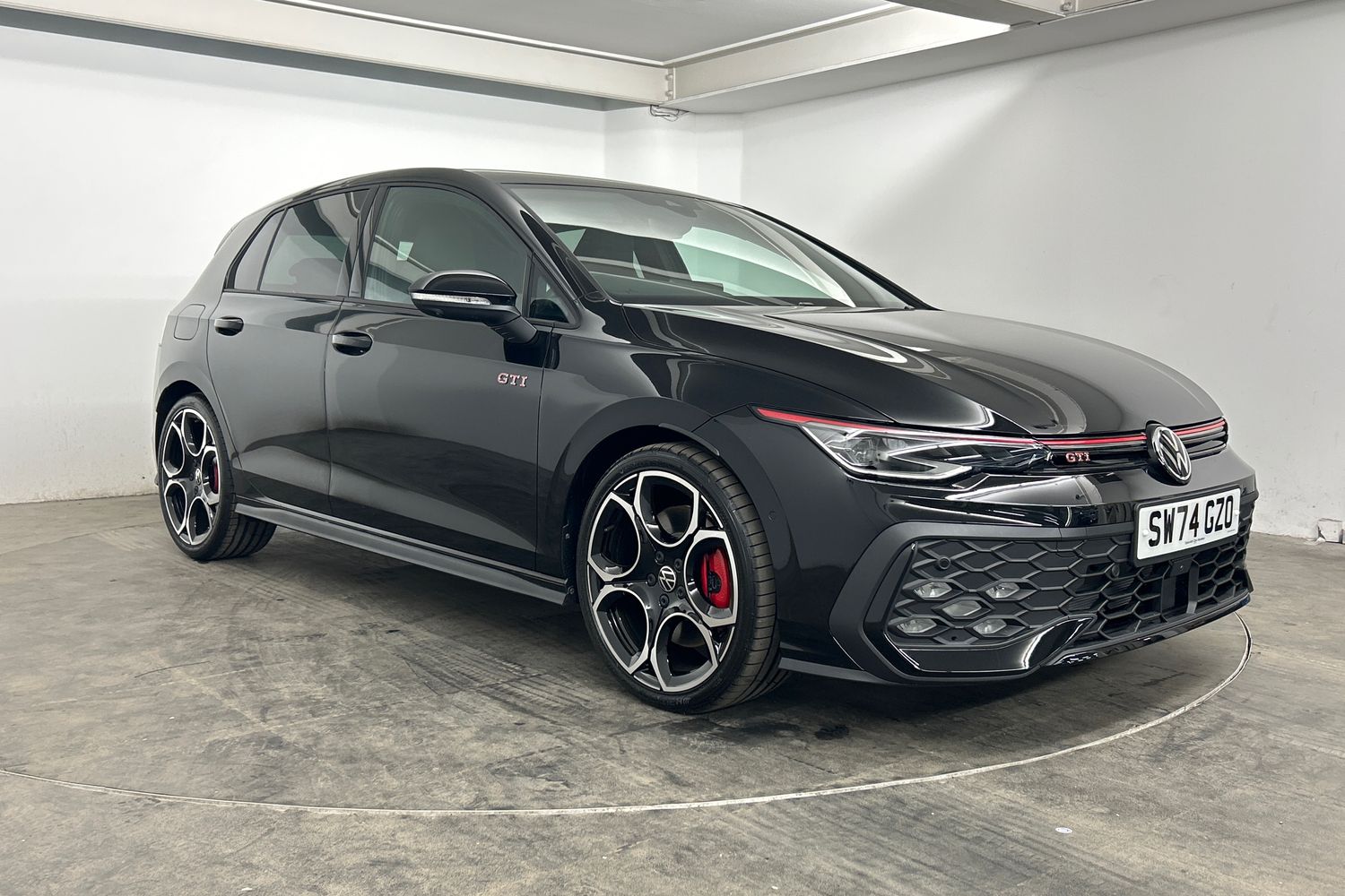 Main listing image - Volkswagen Golf GTI