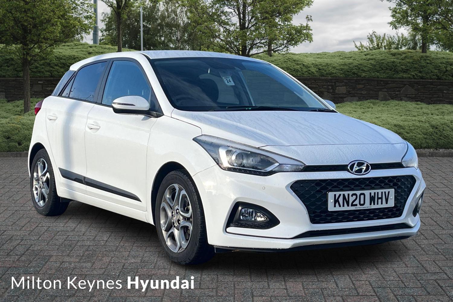 Main listing image - Hyundai i20