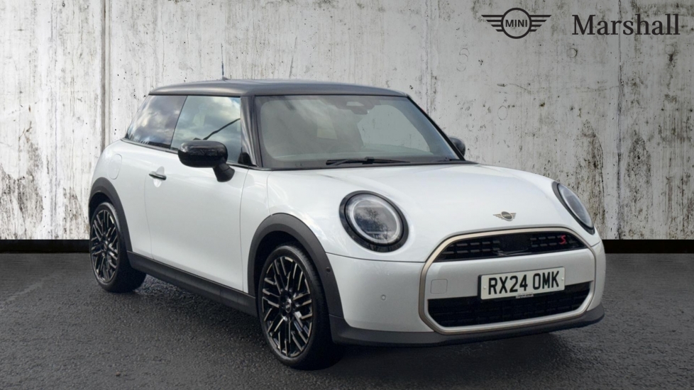 Main listing image - MINI Hatchback