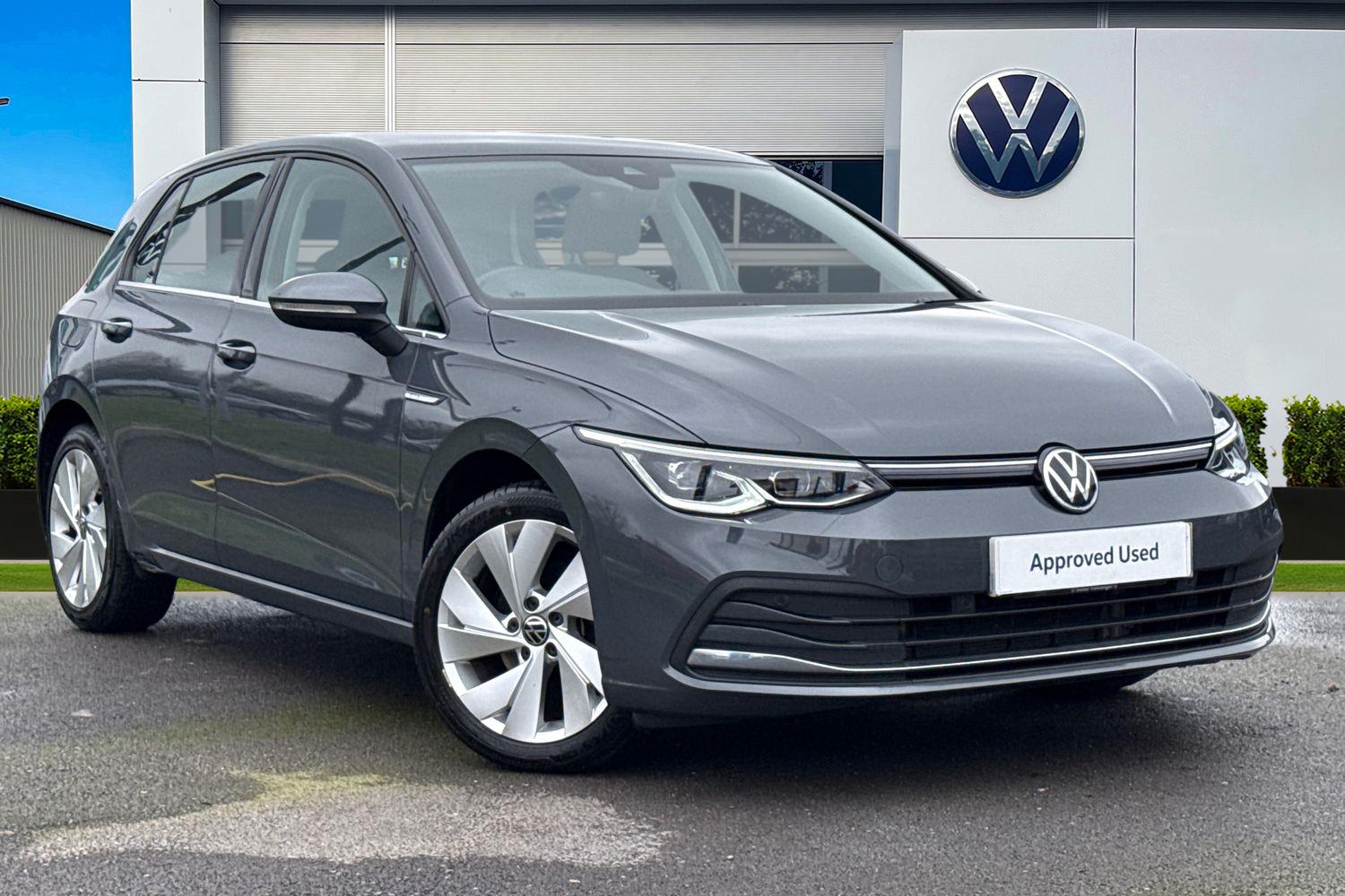 Main listing image - Volkswagen Golf