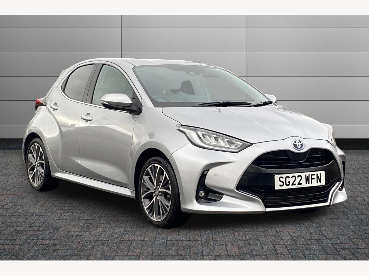 Main listing image - Toyota Yaris