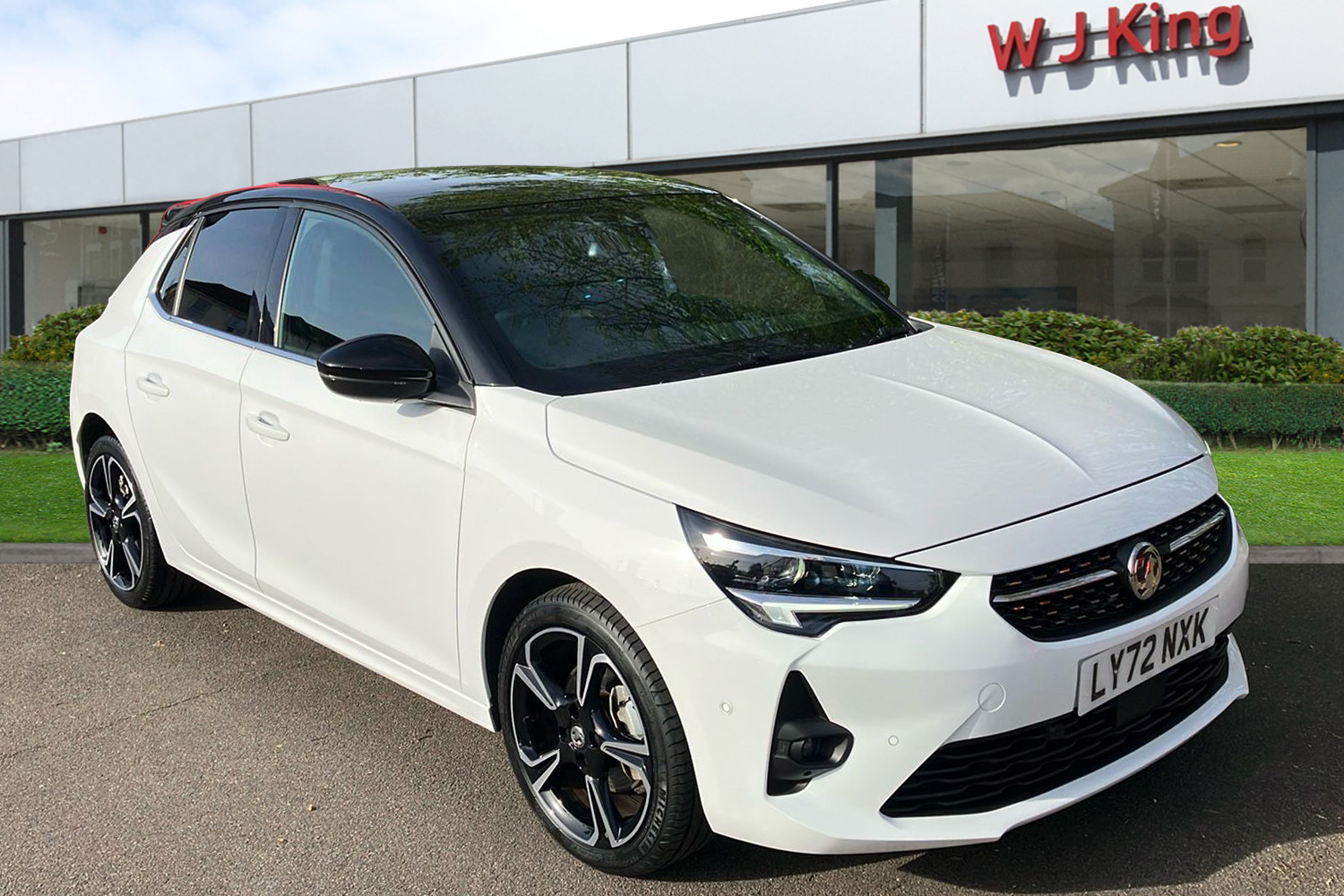 Main listing image - Vauxhall Corsa