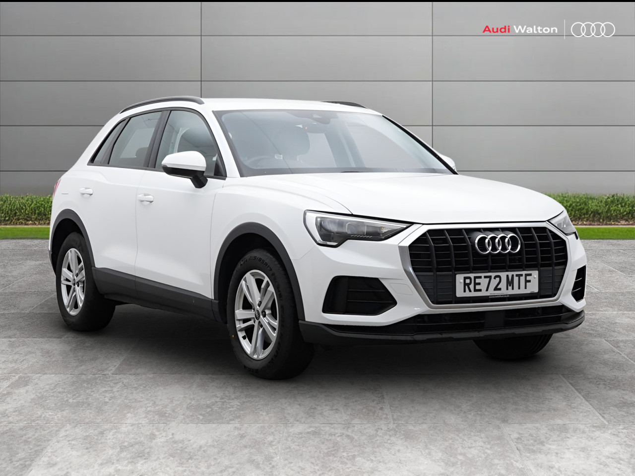Main listing image - Audi Q3