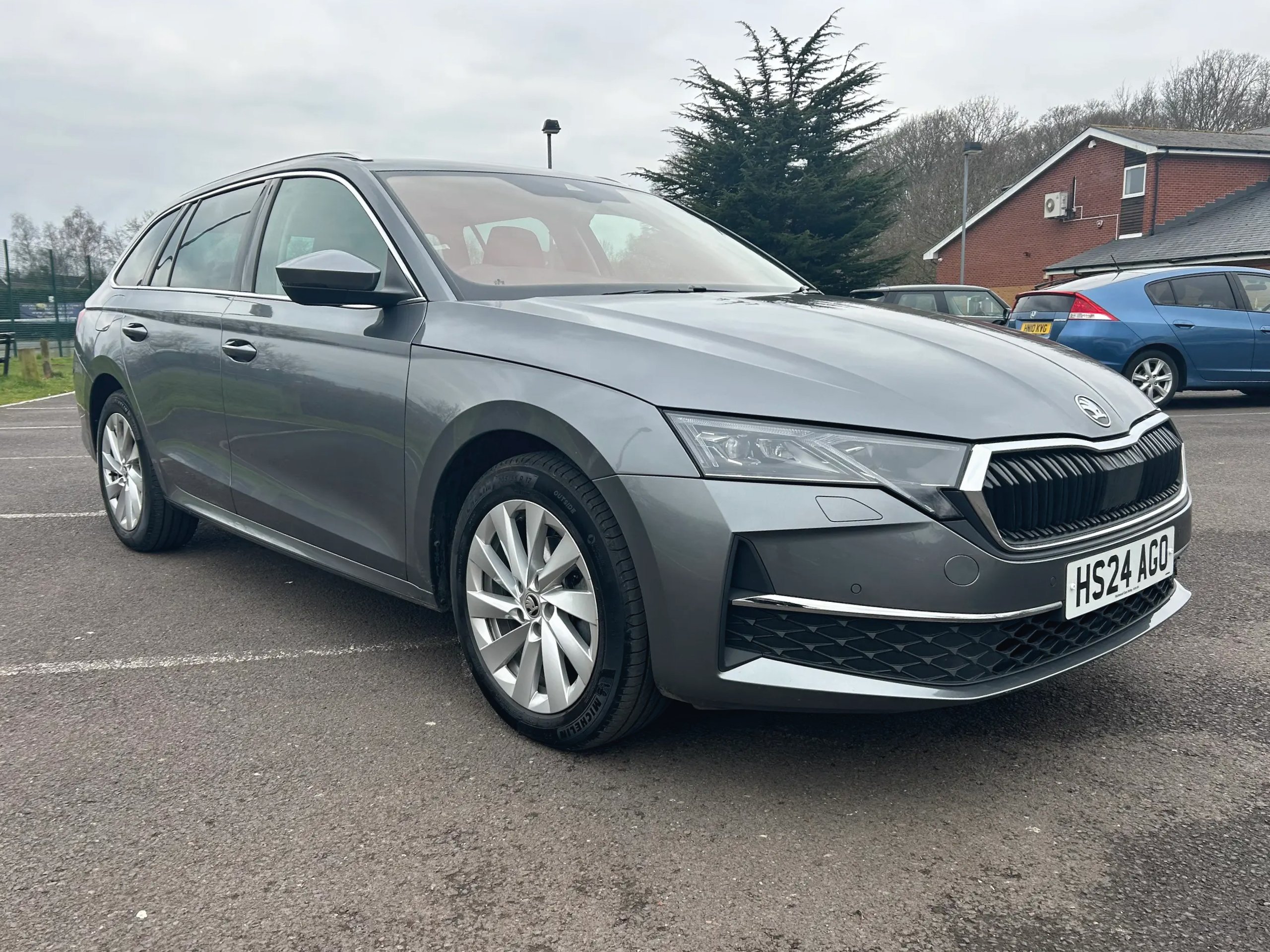 Main listing image - Skoda Octavia Estate