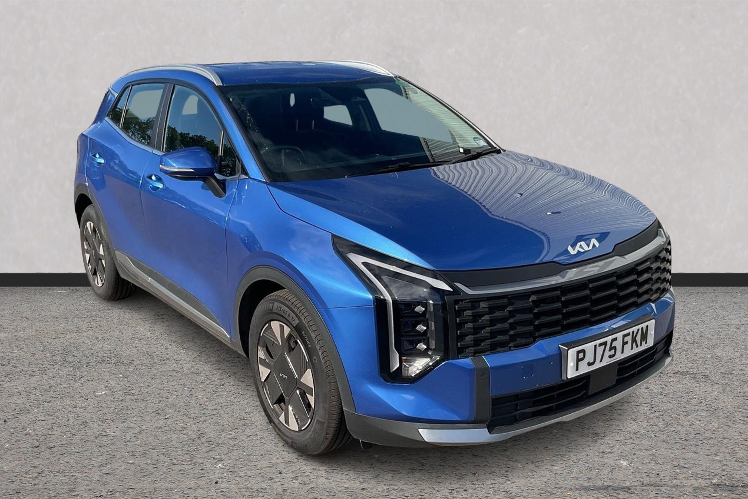 Main listing image - Kia Sportage