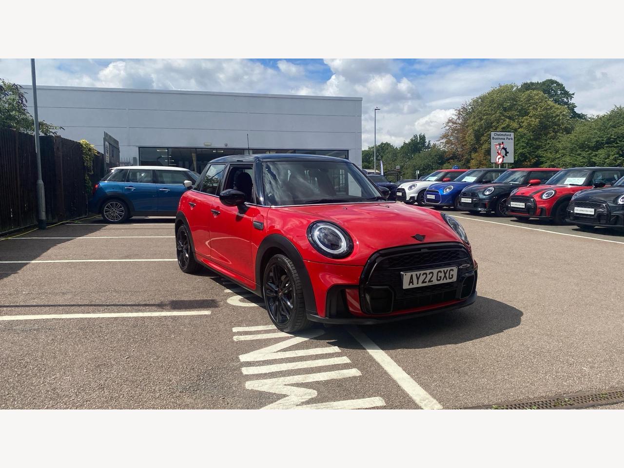 Main listing image - MINI Hatchback 5dr
