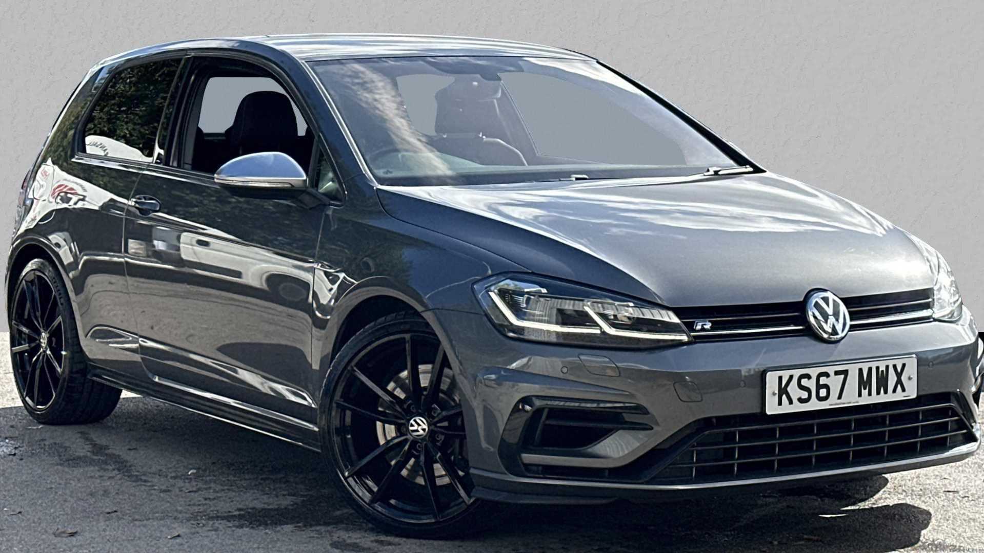 Main listing image - Volkswagen Golf R