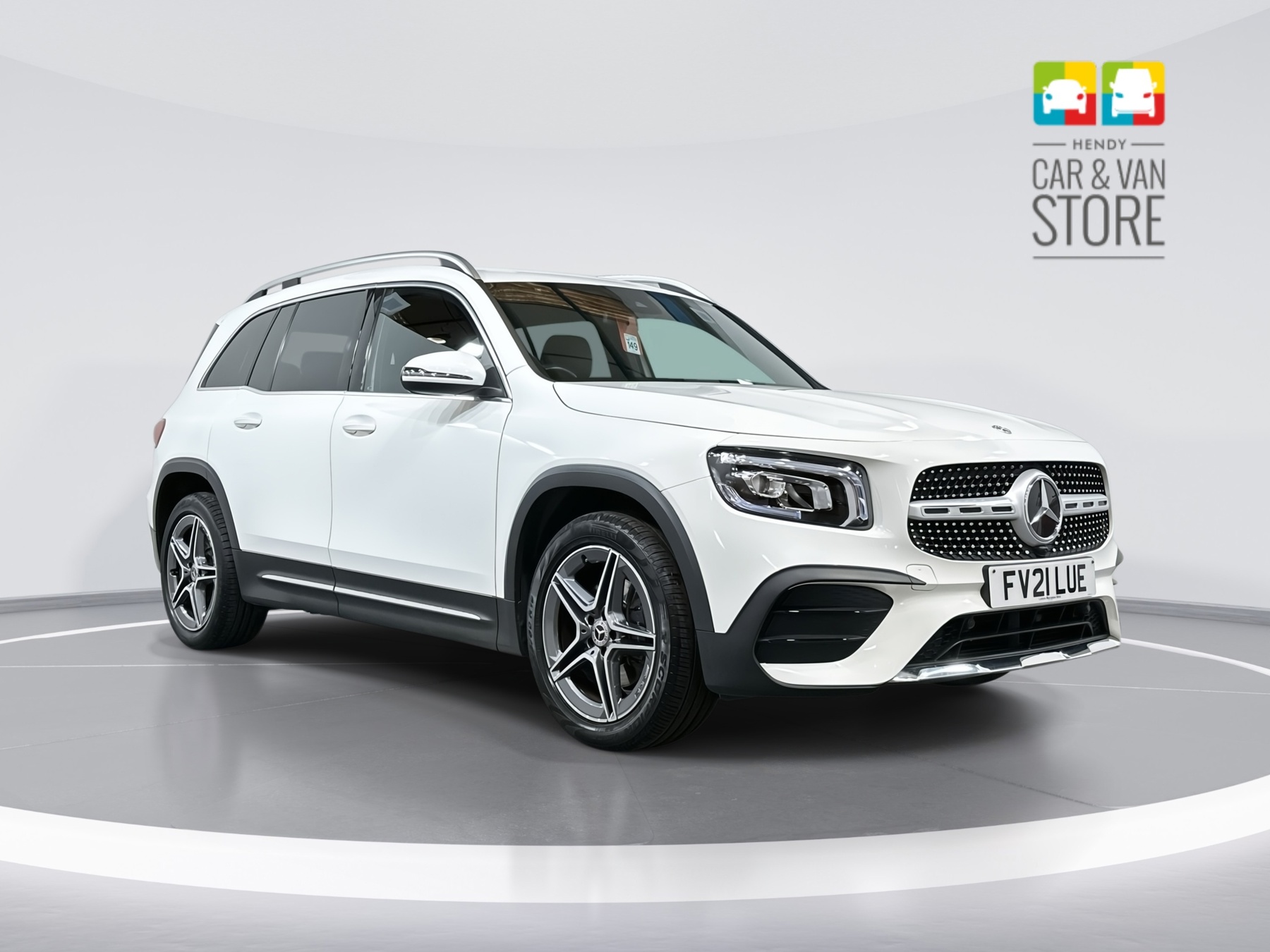 Main listing image - Mercedes-Benz GLB