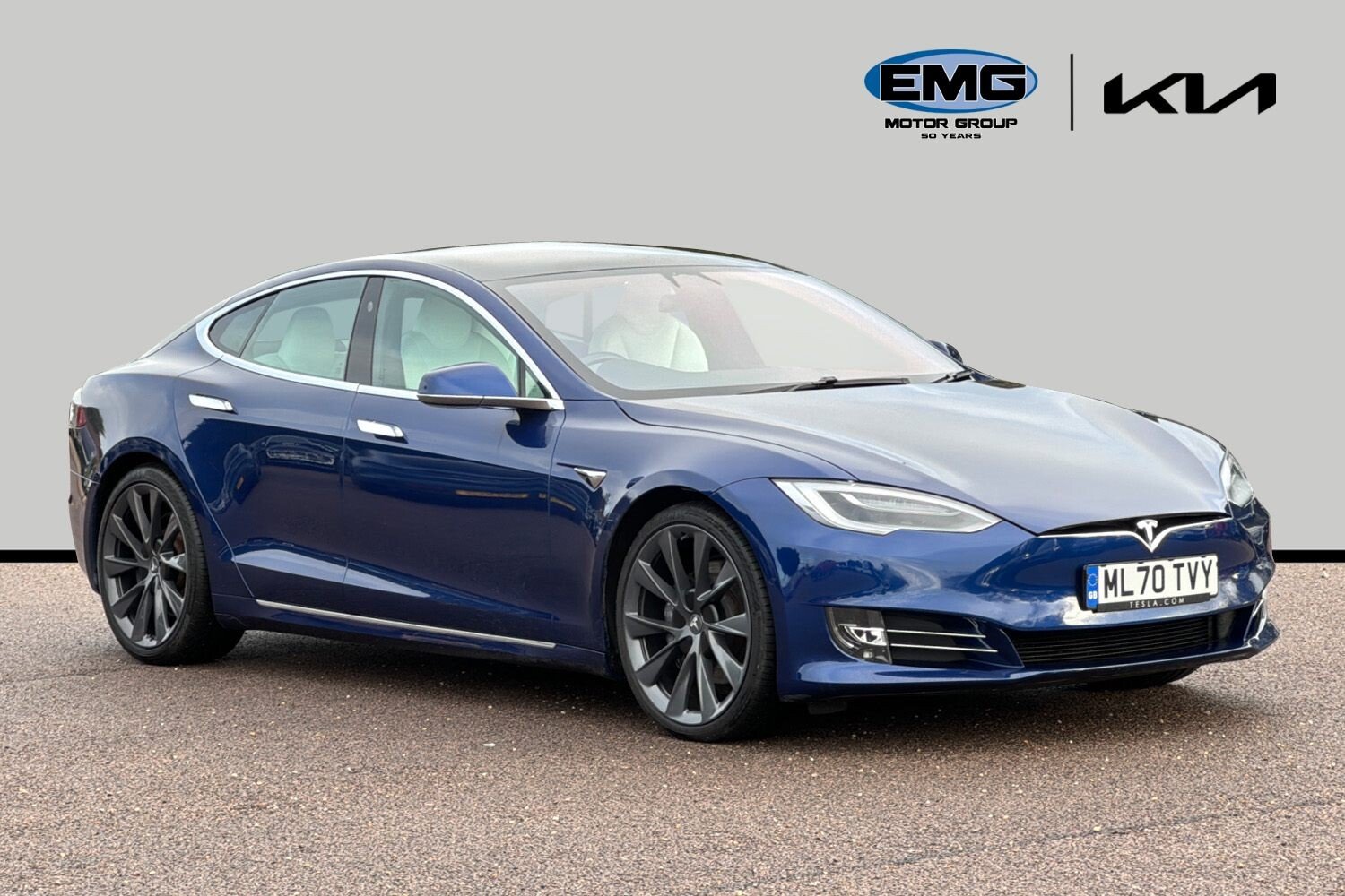 Main listing image - Tesla Model S