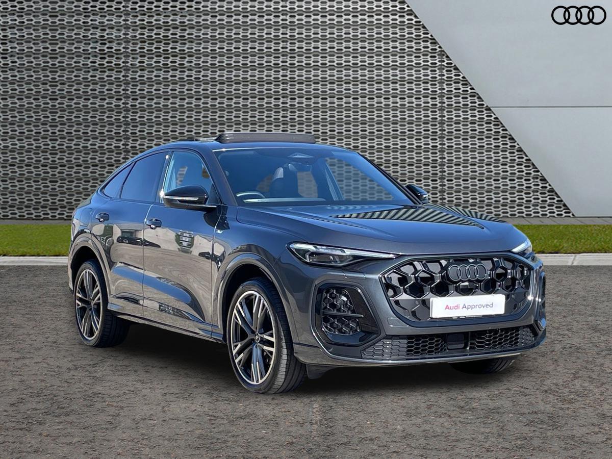 Main listing image - Audi Q5