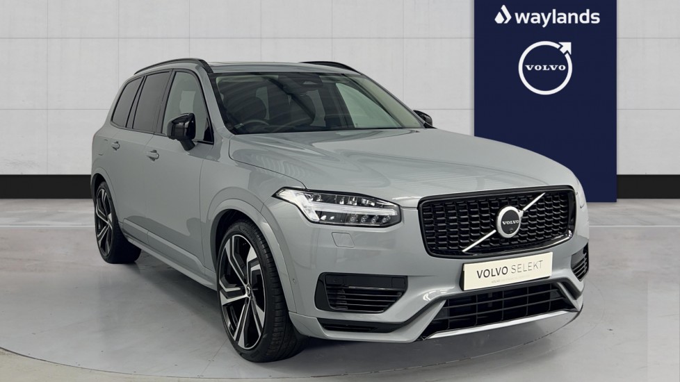 Main listing image - Volvo XC90