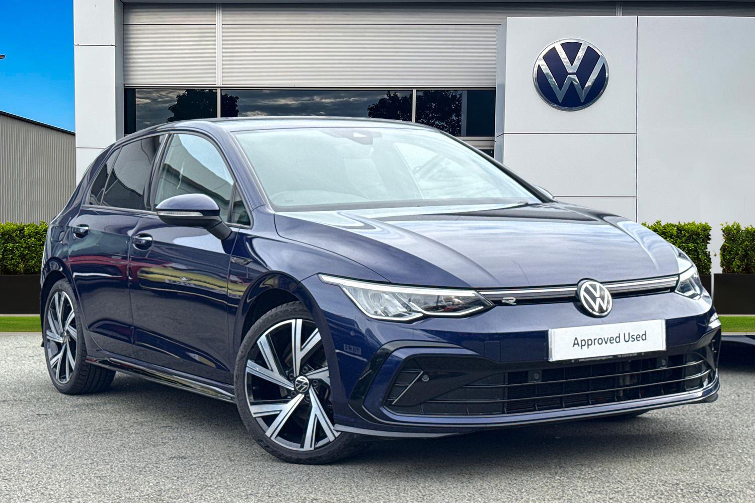Main listing image - Volkswagen Golf