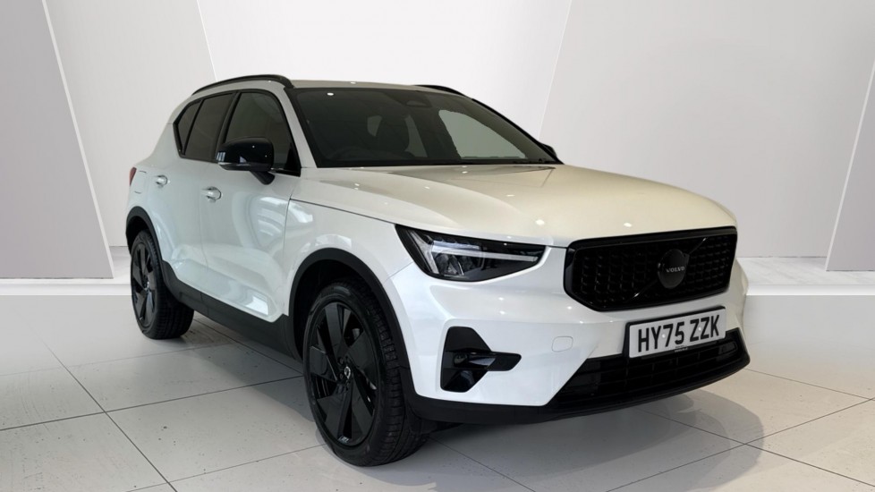 Main listing image - Volvo XC40