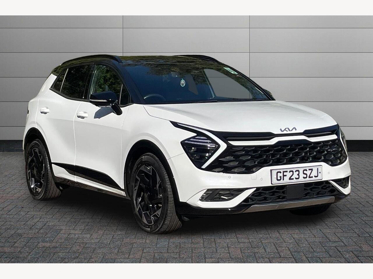 Main listing image - Kia Sportage