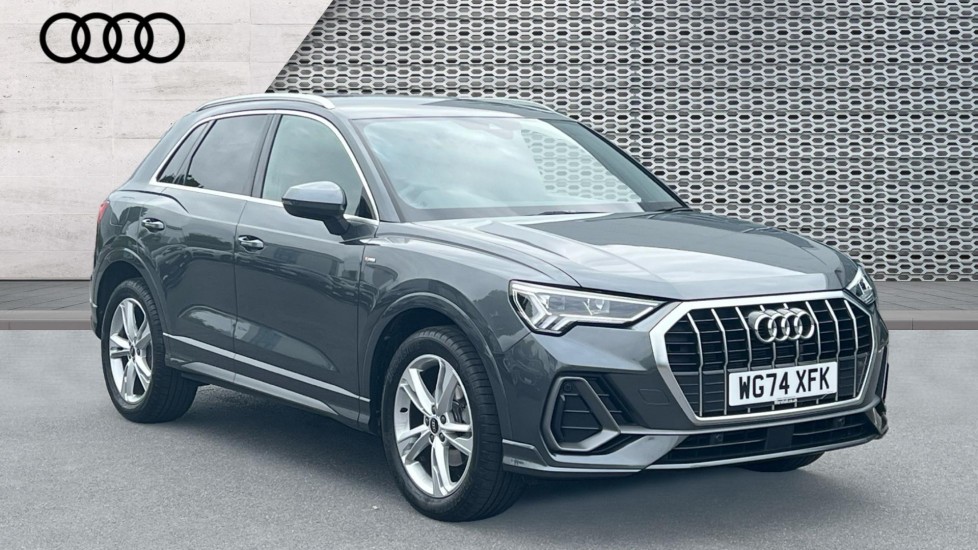 Main listing image - Audi Q3